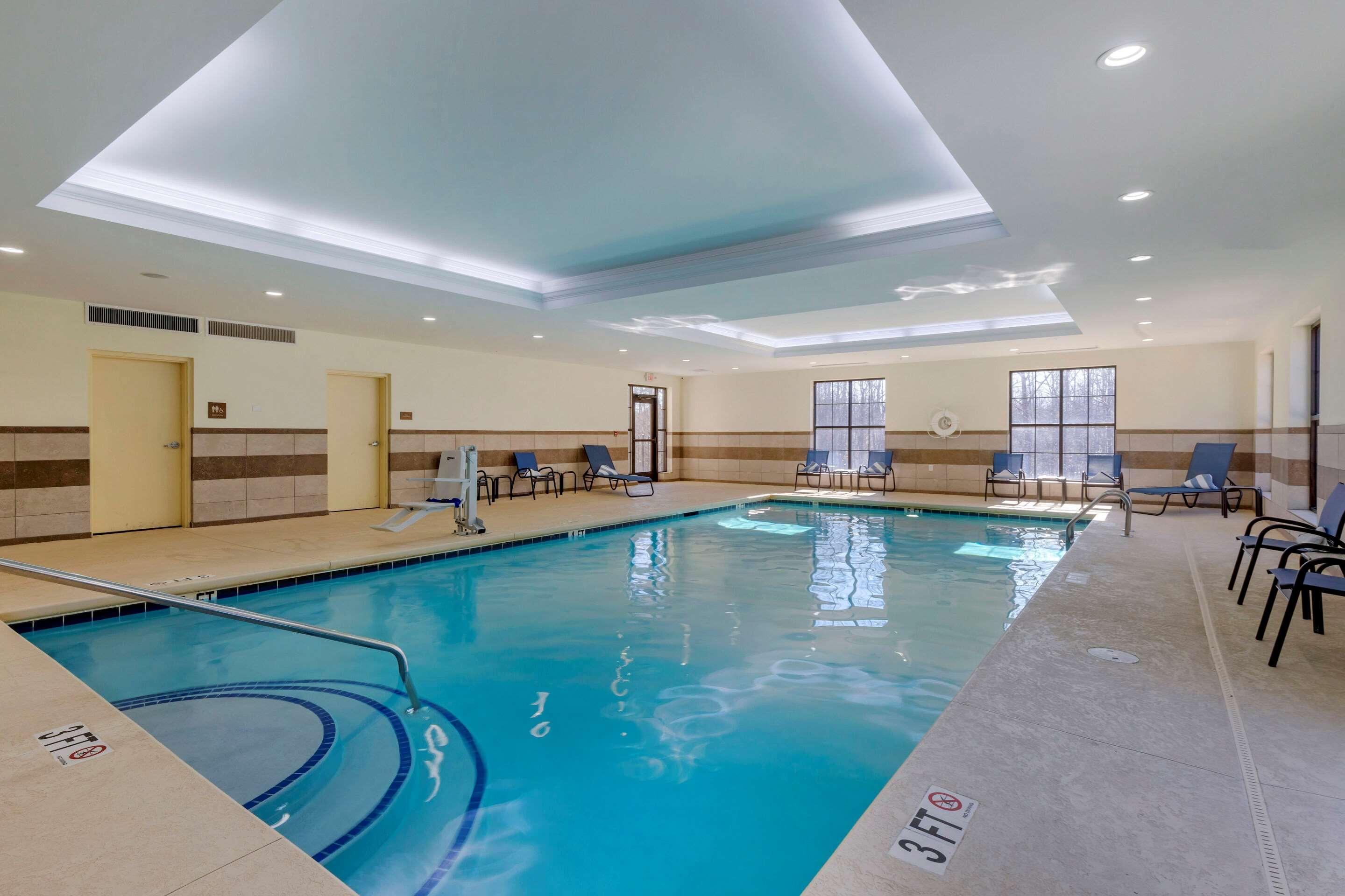 Comfort Suites Greenville South Piedmont Extérieur photo