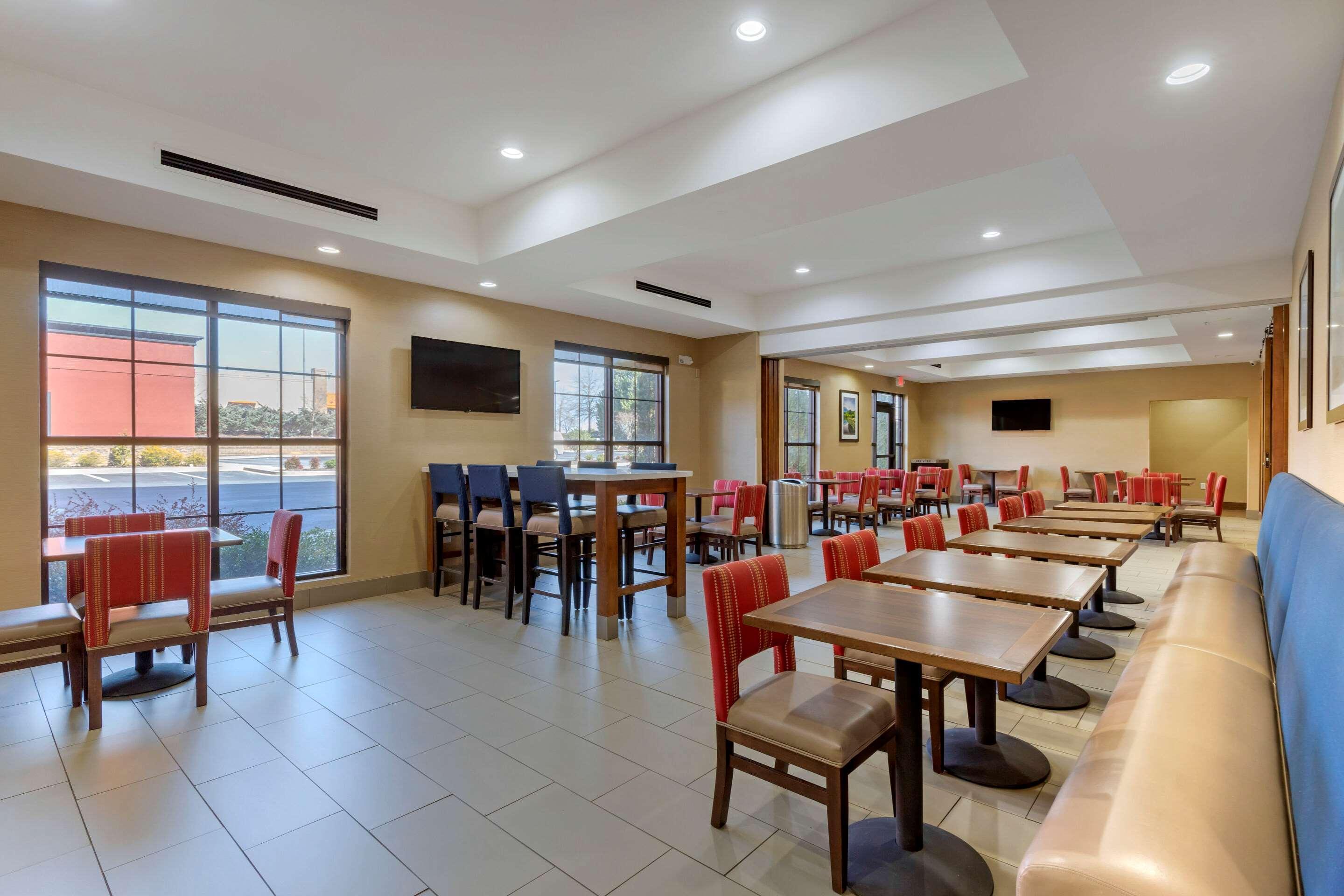 Comfort Suites Greenville South Piedmont Extérieur photo