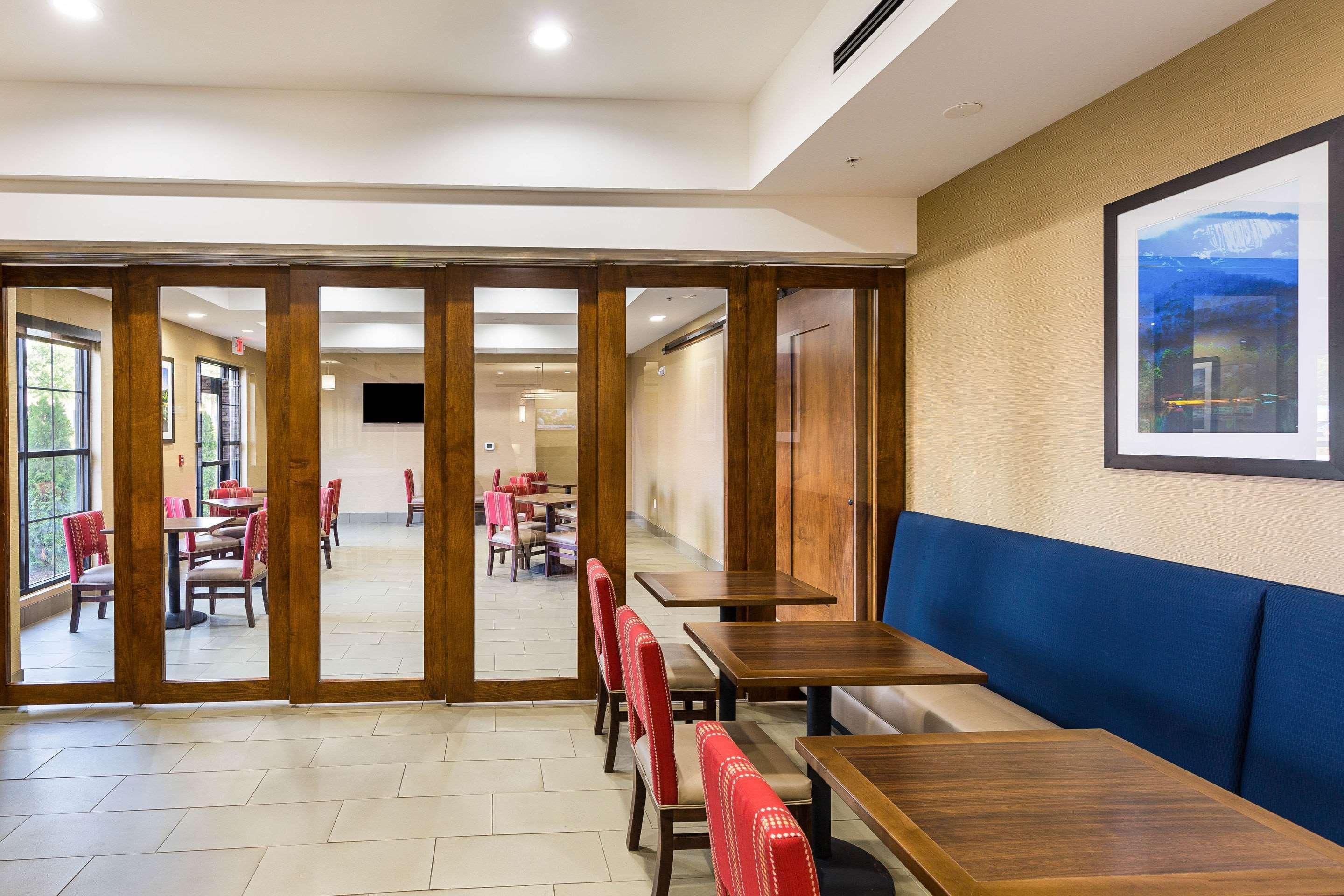 Comfort Suites Greenville South Piedmont Extérieur photo